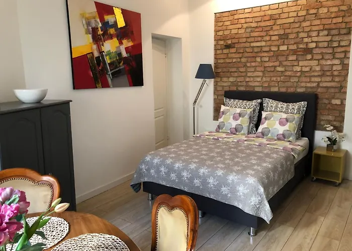 Apartment Rybaki 28 *